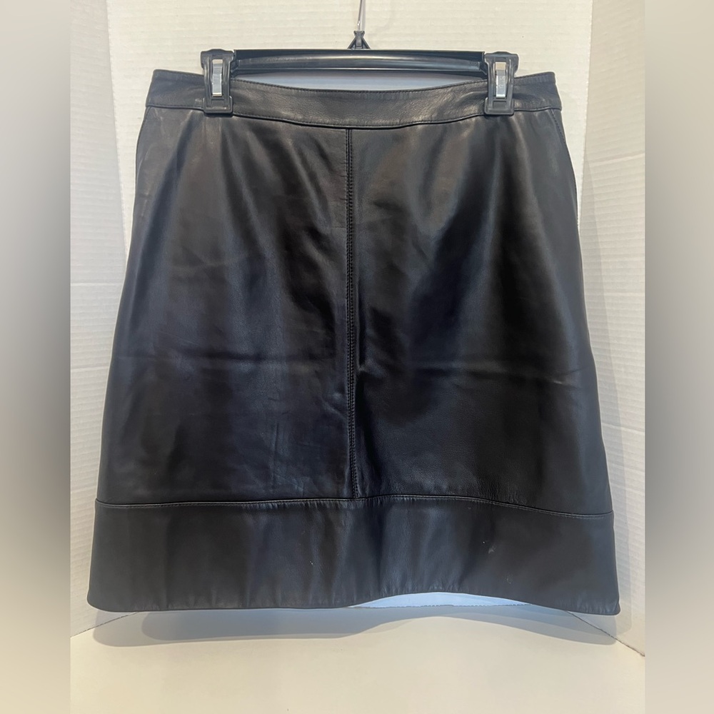 HALOGEN Super Soft Leather Skirt Size 10 EUC